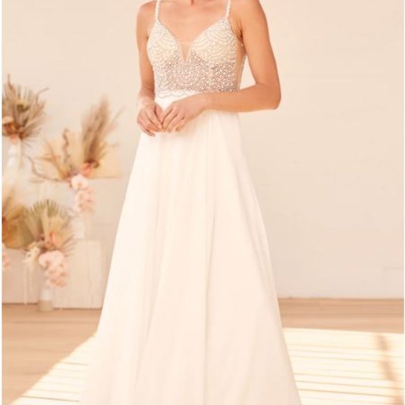 NEW Lulu’s White Beaded Rhinestone Maxi Bridal Dress - Picture 4 of 10